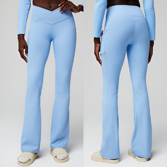 Fabletics Womens Oasis Rib HW Crossover V-Waist Kick Flare Active Yoga Pants S - Picture 1 of 7